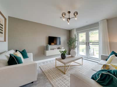 The Avenue - Image 5