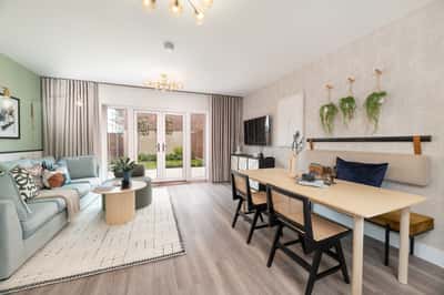 Coopers Hill - Image 10