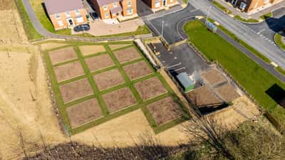 Donnington Heights - Image 7