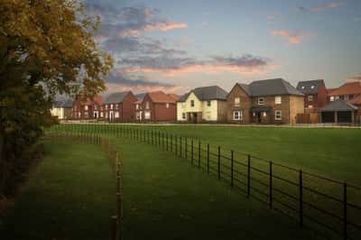 Great Dunmow Grange - Image 1