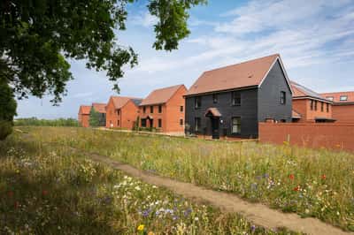 Henley Gate - Image 3