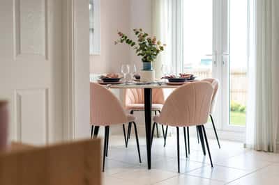 Castle Meadows - Image 3