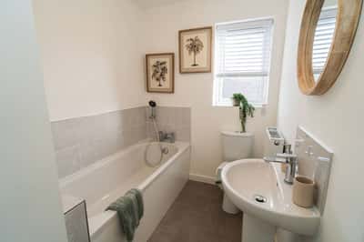 Kingston Fields - Image 10