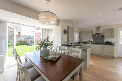 Boorley Park, Boorley Green - Image 8