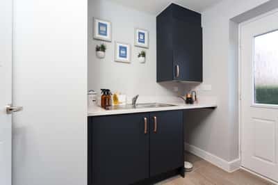 Castle Gate - Image 9