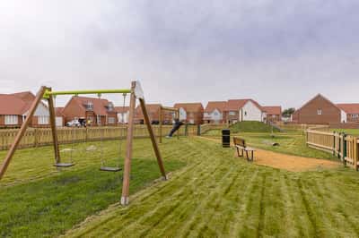Finches Park - Image 9