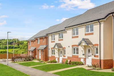 Mill Brook Green - Image 2