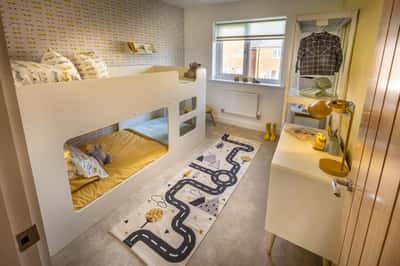 Locke Gardens, Llanwern - Image 13