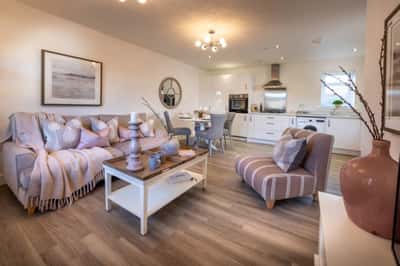 Royal Victoria Court - Image 6