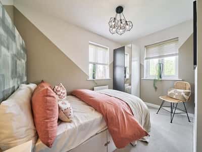 Hampton Woods - Image 2