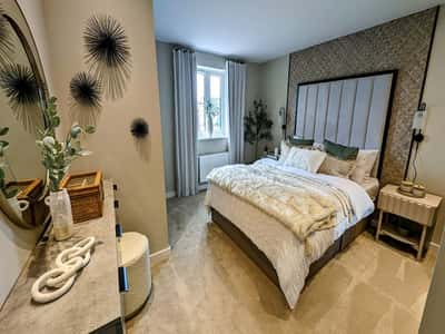 Hawkers Place - Image 5