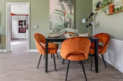 Hawthorn Gardens - Image 2