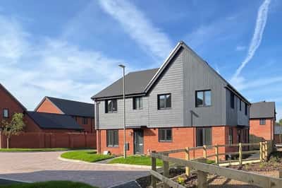 Woodlands Chase - Image 3