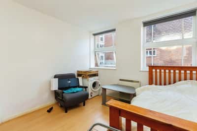 Granville Place, Aylesbury - Image 4