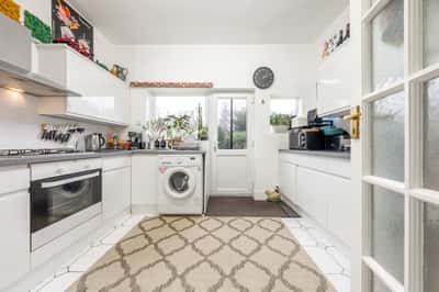 Newark Way, Hendon - Image 5