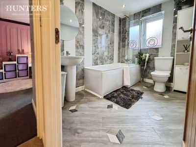 Old Royston Avenue, Barnsley - Image 13