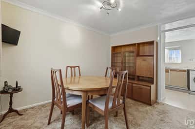 Piercys, Basildon - Image 4