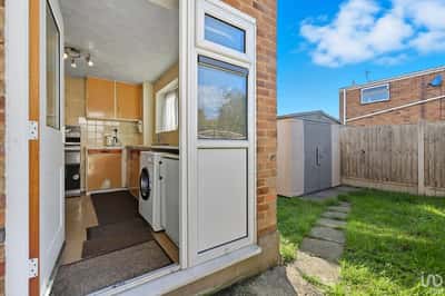 Piercys, Basildon - Image 7