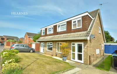 Cockerell Close, Wimborne - Image 1