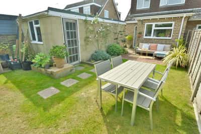 Cockerell Close, Wimborne - Image 13