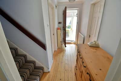 Eleanor Drive, Bearwood - Image 4