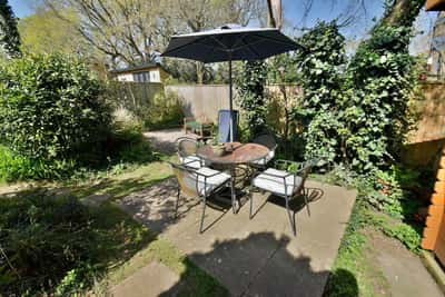 Eleanor Drive, Bearwood - Image 18