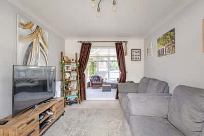 Hurn Grove, Bishop’s Stortford - Image 2