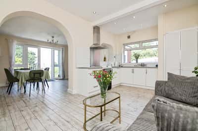 Hillside Avenue, Rowley Regis - Image 7