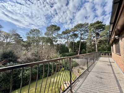 Ross Glades, Bournemouth - Image 13