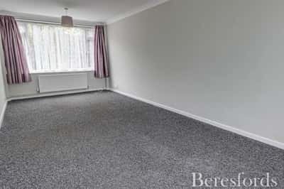 London Road, Brentwood - Image 3