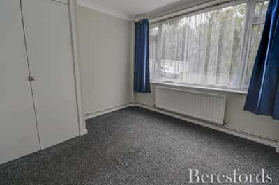 London Road, Brentwood - Image 8