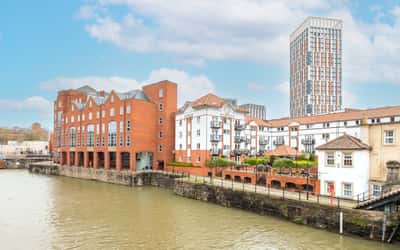 Ferrymans Court, Central Bristol - Image 1