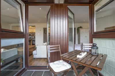 Epping New Road, Buckhurst Hill - Image 19