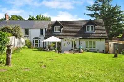 Church Road, Caldicot - Image 19