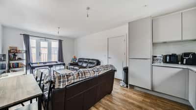 Hooper Crescent, St Neots - Image 4