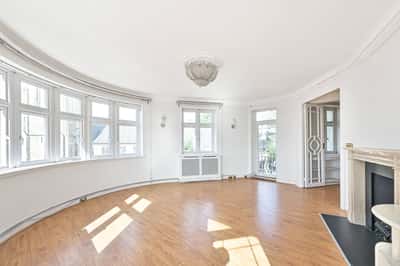 Palace Court, Hampstead - Image 11