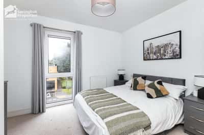 Bloomery House, Crawley - Image 10