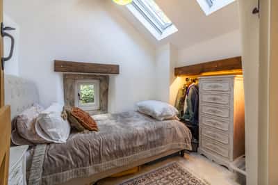 Pilhough, Matlock - Image 8