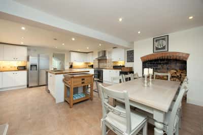 Trafalgar Place, Devizes - Image 3