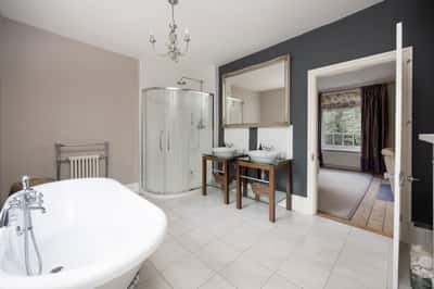 Trafalgar Place, Devizes - Image 18