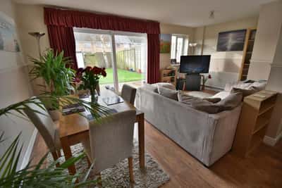 Medway Road, Ferndown - Image 3