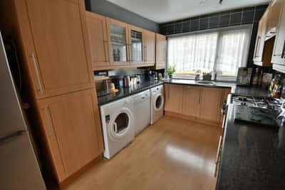 Medway Road, Ferndown - Image 5