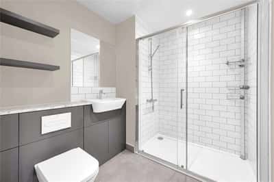 Hawkins House, Ealing - Image 3