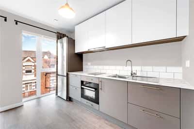 Hawkins House, Ealing - Image 5