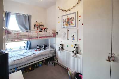 South Road, High Green - Image 11