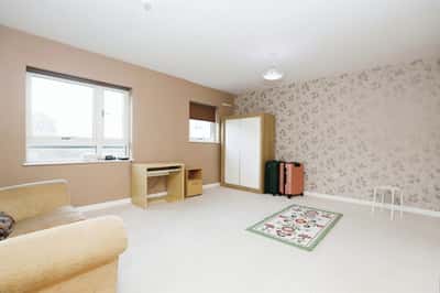 West Cotton Close, Northampton - Image 6