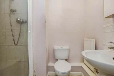 West Cotton Close, Northampton - Image 10