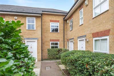 Deacon Mews, Islington - Image 2