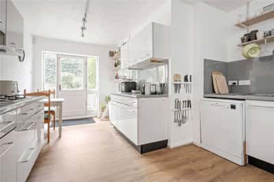 Deacon Mews, Islington - Image 5