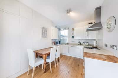 Dymock Street, Fulham - Image 3